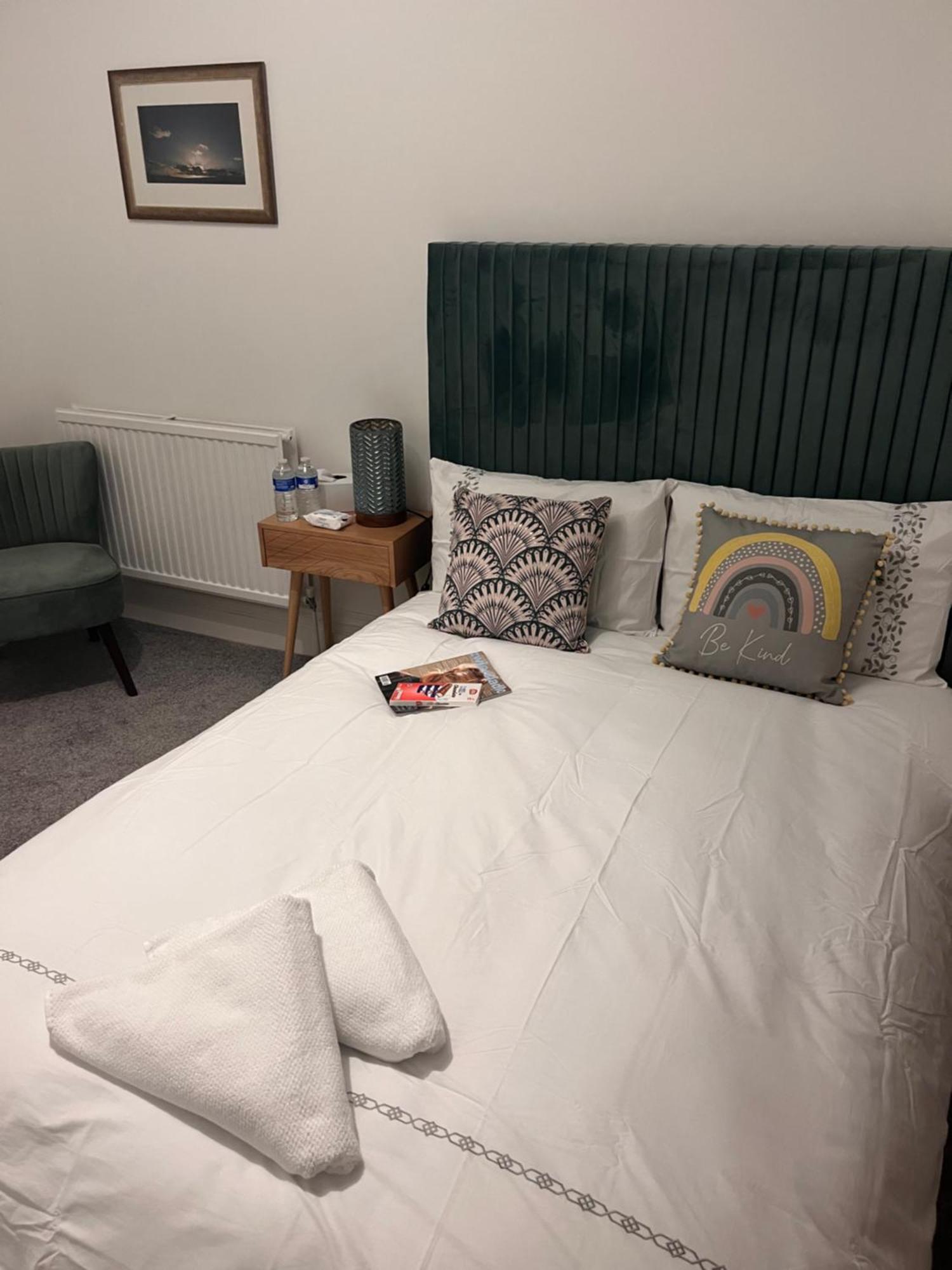 Home From Home Cosy B&B London Ngoại thất bức ảnh