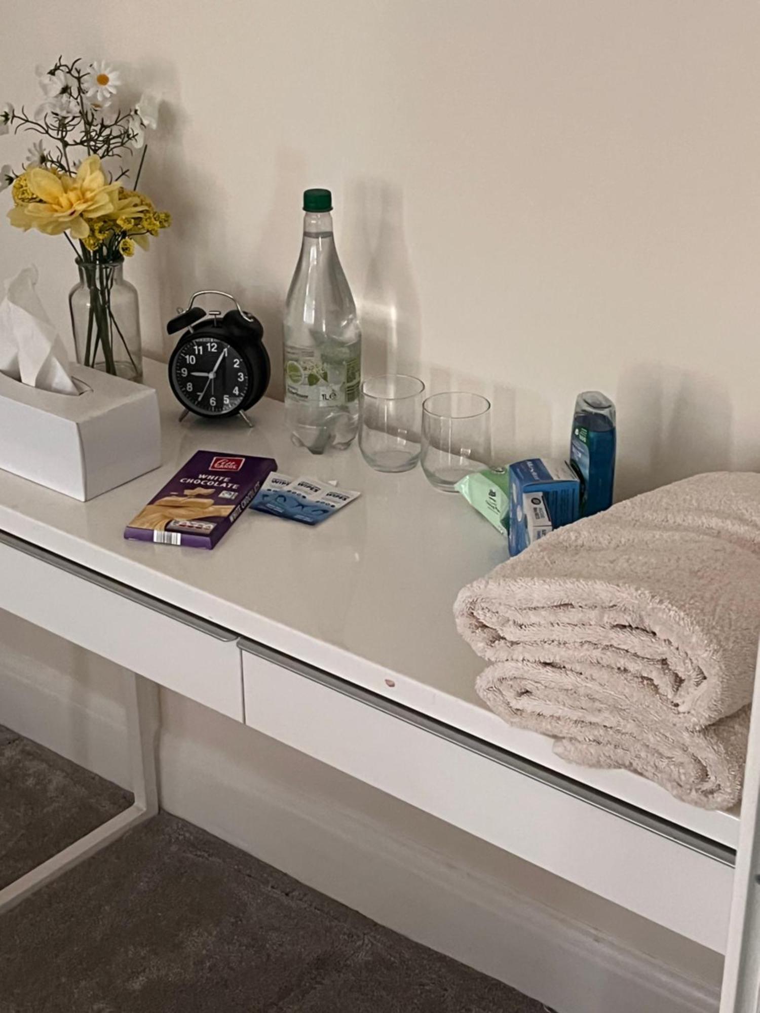 Home From Home Cosy B&B London Ngoại thất bức ảnh